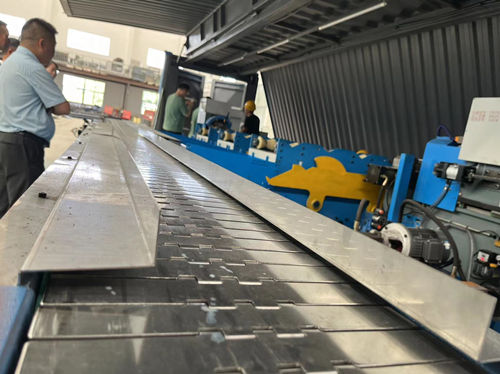 無(wú)縫鋼管開(kāi)牙機(jī)